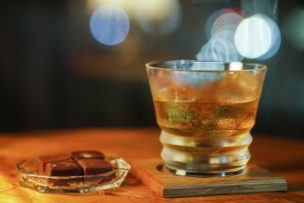 チョコレートとお酒(ウイスキー)